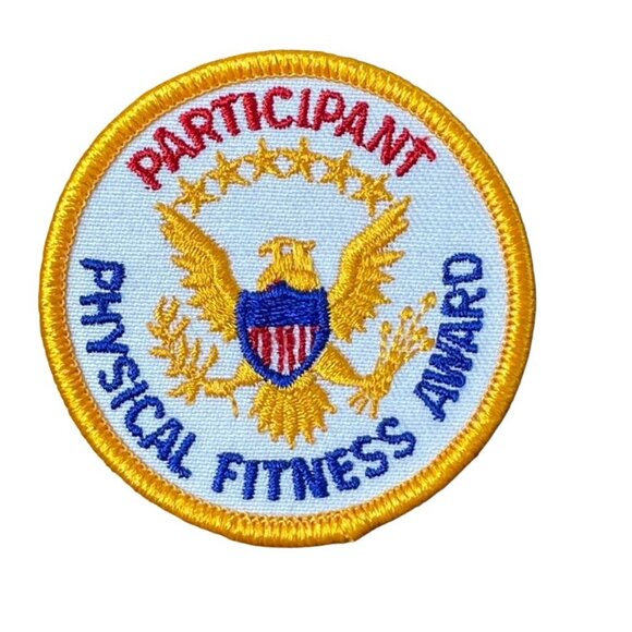 Girl Scouts of America Embroidered Patch Physical Fitness Award u - Picture 1 of 2